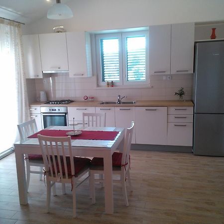 Tone & Marta Apartments Rogoznica  Buitenkant foto